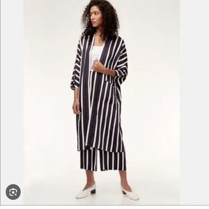 WILFRED ARITIZA DURANTE NAVY STRIPED VISCOSE ROBE SIZE XSMALL